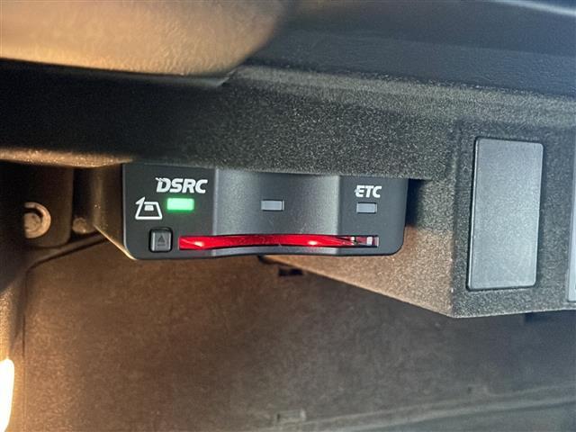 TTクーペ 1.8TFSI 12.3インチデジタルメーターディスプレイMMI純正ナビ バックカメラ フルセグTV BT CD DVD SD ETC HIDオートライト 前後ソナー 革巻きステアリング パドルシフト クルコン(8枚目)