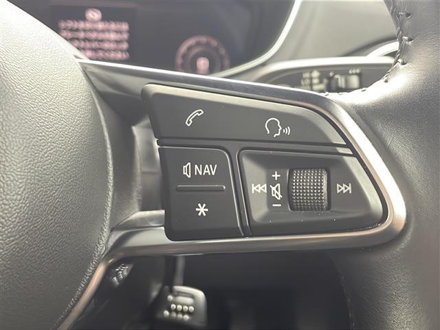 TTクーペ 1.8TFSI 12.3インチデジタルメーターディスプレイMMI純正ナビ バックカメラ フルセグTV BT CD DVD SD ETC HIDオートライト 前後ソナー 革巻きステアリング パドルシフト クルコン(18枚目)