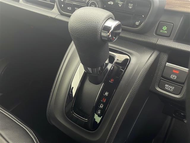 Ｎ－ＯＮＥ オリジナルスタイルプラスアーバン　ワンオーナー　純正ナビ【ＶＸＭ－２２５Ｃｉ】　ブルートゥース　ホンダセンシング　衝突軽減ブレーキ　路外逸脱抑制　ＡＣＣ　車線維持支援システム　シートカバー付き　前席シートヒーター　スペアキー（20枚目）