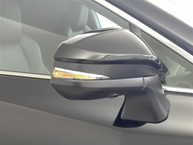 ハリアー Ｚ　レザーパッケージ　純正ナビ　ＦＭ／ＡＭ／フルセグＴＶ／ＢＴ／ＵＳＢ／Ｍｉｒａｃａｓ／ＴＶキャンセラー　ＪＢＬサウンド　全方位カメラ　ヘッドアップディスプレイ　調光パノラマルーフ　ビルトインＥＴＣ２，０　スペアキー（37枚目）