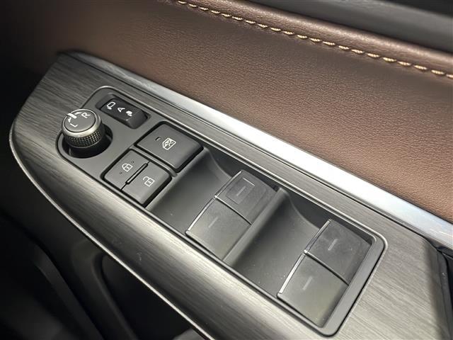 ハリアー Z レザーパッケージ 禁煙車 純正12.3インチナビ(AM/FM/USB/BT/フルセグ/AUX/MIRCAS+) パノラミックビューカメラ ビルトインETC JBLサウンド モード切替 プッシュスタート(21枚目)