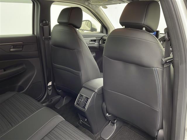 ＷＲ－Ｖ Ｚ　純正８インチメモリナビ　ＦＭ　ＡＭ　ＢＴ　ｉｐｏｄ　ＵＳＢ　フルセグ　純正ドライブレコーダー　ハーフレザーシート　革巻きステアリング　ステアリングスイッチ　パドルシフト　バックカメラ　スペアキーＥＴＣ（23枚目）