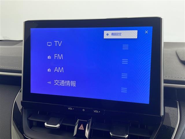 カローラ アクティブスポーツ　純正１０型ナビ　フルセグＴＶ　ＢＴ　バックカメラ　オートライト　シートヒーター　ＥＴＣ　専用フロントバンパー　特別カラー１７インチＡＷ　専用チューニングサスペンション　専用電動パワーステアリング（3枚目）