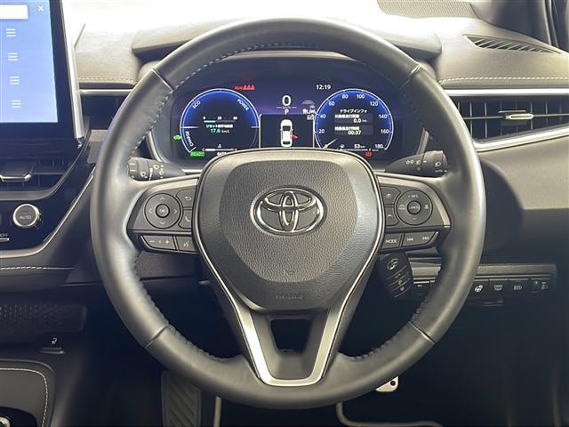 カローラ アクティブスポーツ　純正１０型ナビ　フルセグＴＶ　ＢＴ　バックカメラ　オートライト　シートヒーター　ＥＴＣ　専用フロントバンパー　特別カラー１７インチＡＷ　専用チューニングサスペンション　専用電動パワーステアリング（6枚目）