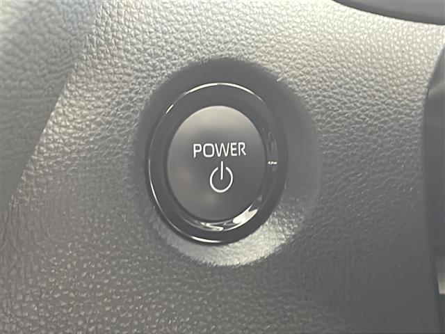 カローラ アクティブスポーツ　純正１０型ナビ　フルセグＴＶ　ＢＴ　バックカメラ　オートライト　シートヒーター　ＥＴＣ　専用フロントバンパー　特別カラー１７インチＡＷ　専用チューニングサスペンション　専用電動パワーステアリング（11枚目）