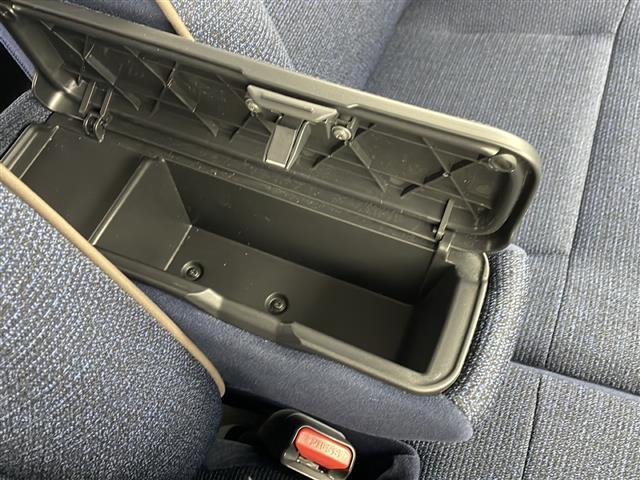 ムーヴキャンバス セオリーＸ　禁煙車／カロッツェリア７Ｖ型ワイドナビ／ワンセグＴＶ／スマートアシスト／前後コーナーセンサー／両側パワースライドドア／ベンチシート／ステアリングスイッチ／純正フロアマット／純正ドアバイザー（7枚目）