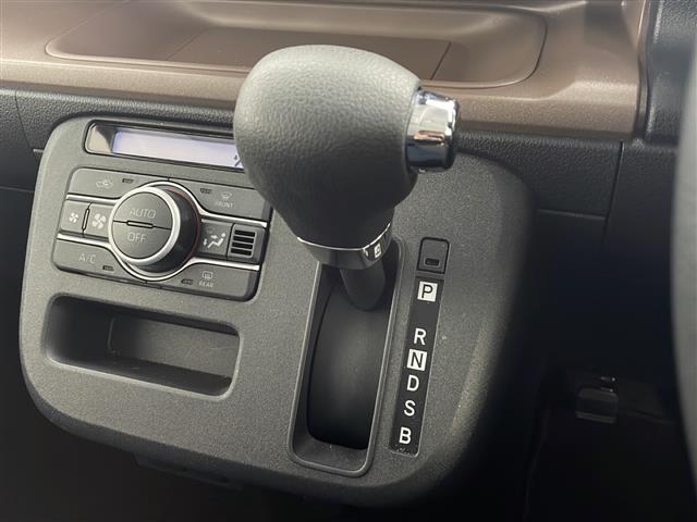 ムーヴキャンバス セオリーＸ　禁煙車／カロッツェリア７Ｖ型ワイドナビ／ワンセグＴＶ／スマートアシスト／前後コーナーセンサー／両側パワースライドドア／ベンチシート／ステアリングスイッチ／純正フロアマット／純正ドアバイザー（13枚目）