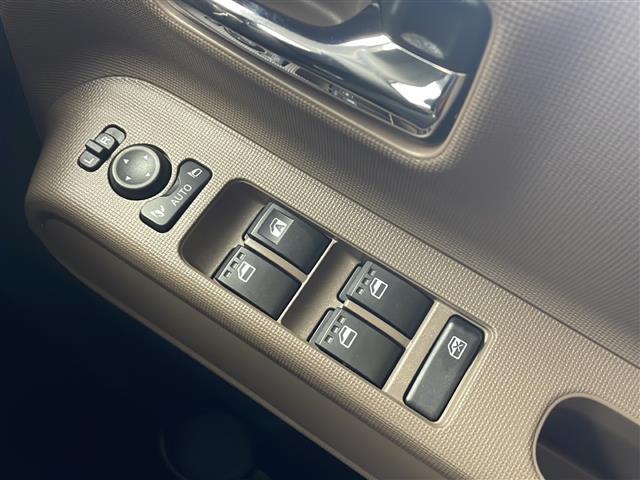 ムーヴキャンバス セオリーＸ　禁煙車／カロッツェリア７Ｖ型ワイドナビ／ワンセグＴＶ／スマートアシスト／前後コーナーセンサー／両側パワースライドドア／ベンチシート／ステアリングスイッチ／純正フロアマット／純正ドアバイザー（15枚目）