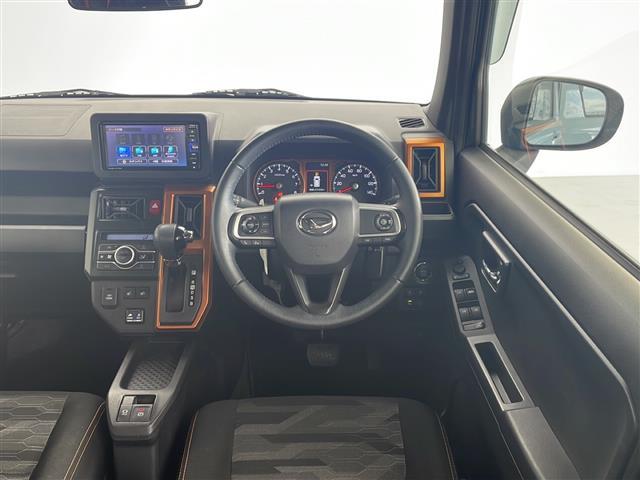 気になる車はすぐにお問い合わせください！画面右側の００６６から始まる無料ダイヤルからお問い合わせ下さい！専門スタッフがお車のご質問にお答えいたします！