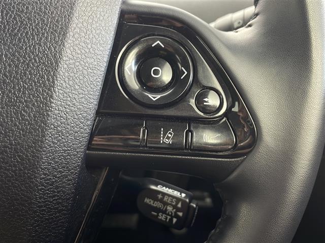 プリウス Ｓツーリングセレクション　純正９型ディスプレイオーディオ／ＡＭ／ＦＭ／ＵＳＢ／ＢＴ／Ｍｉｒａｃａｓｔ／ＡｐｐｅｌｅＣａｒＰｌａｙ／ＡｎｄｒｏｉｄＡｕｔｏ／前席シートヒーター／レザーシート／バックカメラ／ビルトインＥＴＣ（15枚目）