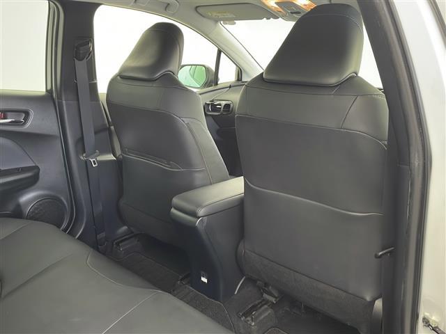 プリウス Ｓツーリングセレクション　純正９型ディスプレイオーディオ／ＡＭ／ＦＭ／ＵＳＢ／ＢＴ／Ｍｉｒａｃａｓｔ／ＡｐｐｅｌｅＣａｒＰｌａｙ／ＡｎｄｒｏｉｄＡｕｔｏ／前席シートヒーター／レザーシート／バックカメラ／ビルトインＥＴＣ（23枚目）