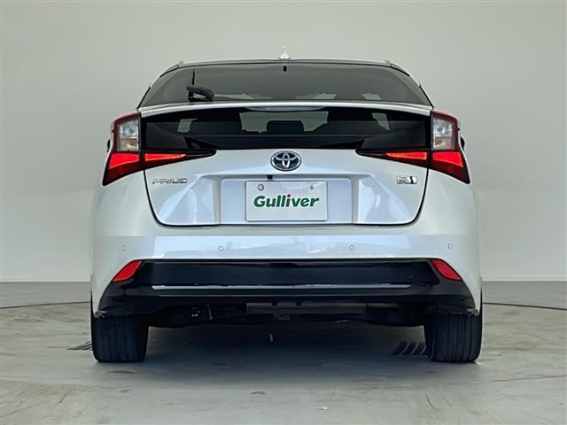 プリウス Ｓツーリングセレクション　純正９型ディスプレイオーディオ／ＡＭ／ＦＭ／ＵＳＢ／ＢＴ／Ｍｉｒａｃａｓｔ／ＡｐｐｅｌｅＣａｒＰｌａｙ／ＡｎｄｒｏｉｄＡｕｔｏ／前席シートヒーター／レザーシート／バックカメラ／ビルトインＥＴＣ（34枚目）