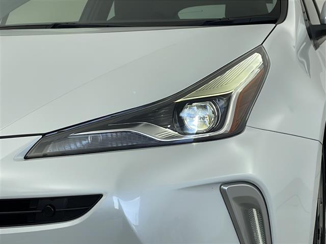 プリウス Ｓツーリングセレクション　純正９型ディスプレイオーディオ／ＡＭ／ＦＭ／ＵＳＢ／ＢＴ／Ｍｉｒａｃａｓｔ／ＡｐｐｅｌｅＣａｒＰｌａｙ／ＡｎｄｒｏｉｄＡｕｔｏ／前席シートヒーター／レザーシート／バックカメラ／ビルトインＥＴＣ（38枚目）