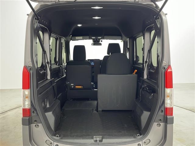 Ｎ－ＶＡＮ＋スタイル ファン　純正ディスプレイオーディオ　ＡＣＣ　バックカメラ　ブルートゥース　ホンダセンシング　衝突軽減ブレーキ　路外逸脱抑制　オートライト　リヤパーキングセンサー　純正フロアマット　スペアキー（22枚目）