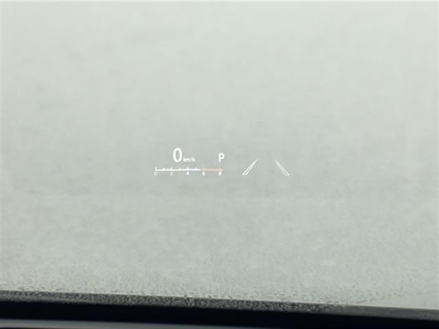 アクア Ｚ　禁煙車／純正１０．２５型ナビ／フルセグＴＶ／ＥＴＣ／トヨタチームメイト／アドバンストパーク／パノラミックビューモニター（シースルービュー付）／セーフティセンス／ＬＥＤヘッドライト／純正フロアマット（3枚目）