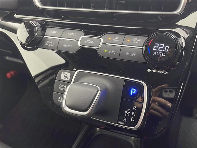 アクア Ｚ　禁煙車／純正１０．２５型ナビ／フルセグＴＶ／ＥＴＣ／トヨタチームメイト／アドバンストパーク／パノラミックビューモニター（シースルービュー付）／セーフティセンス／ＬＥＤヘッドライト／純正フロアマット（16枚目）