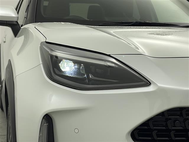 ヤリスクロス Ｚ　アドベンチャー　純正ディスプレイオーディオ／ＡＭ／ＦＭ／ＵＳＢ／ＢＴ／Ｍｉｒａｃａｓｔ／前後ドライブレコーダー／ハーフレザーシート／前席シートヒーター／運転席パワーシート／革巻きステアリング／ステアヒーター（33枚目）