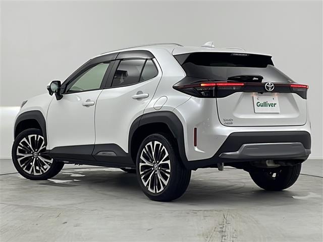 ヤリスクロス Ｚ　アドベンチャー　純正ディスプレイオーディオ／ＡＭ／ＦＭ／ＵＳＢ／ＢＴ／Ｍｉｒａｃａｓｔ／前後ドライブレコーダー／ハーフレザーシート／前席シートヒーター／運転席パワーシート／革巻きステアリング／ステアヒーター（43枚目）