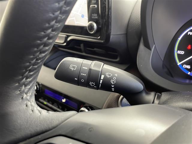 ヤリスクロス ハイブリッドZ 禁煙車 純正ナビ Bluetooth/AppleCarplay バックカメラ ブラインドスポットモニター 前後ドライブレコーダー オートブレーキホールド オートLEDヘッドライト シートヒーター(14枚目)