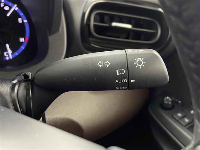 ヤリスクロス ハイブリッドZ 禁煙車 純正ナビ Bluetooth/AppleCarplay バックカメラ ブラインドスポットモニター 前後ドライブレコーダー オートブレーキホールド オートLEDヘッドライト シートヒーター(15枚目)