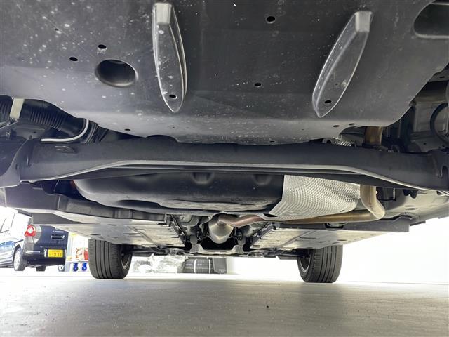 ヤリスクロス ハイブリッドZ 禁煙車 純正ナビ Bluetooth/AppleCarplay バックカメラ ブラインドスポットモニター 前後ドライブレコーダー オートブレーキホールド オートLEDヘッドライト シートヒーター(40枚目)