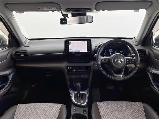 ヤリスクロス ハイブリッドZ 禁煙車 純正ナビ Bluetooth/AppleCarplay バックカメラ ブラインドスポットモニター 前後ドライブレコーダー オートブレーキホールド オートLEDヘッドライト シートヒーター(42枚目)