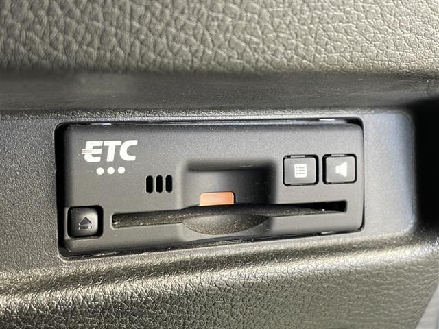スペーシアギア ハイブリッドＸＺ　ターボ　純正ナビ／スズキセーフティサポート／スマートキー＆プッシュスタート／ビルトインＥＴＣ／両側パワスラ／前列シートヒーター／ＬＥＤオートヘッドライト／パドルシフト／革巻きステアリング／ＬＥＤフォグライト（7枚目）