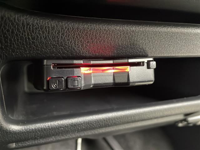 ムーヴキャンバス セオリーＧターボ　純正９インチディスプレイ　フルセグＴＶ　Ｂｌｕｅｔｏｏｔｈ　ＵＳＢ　Ａｐｐｌｅ　Ｃａｒｐｌａｙ　バックカメラ　両側パワースライドドア　衝突被害軽減ブレーキ　横滑り防止装置　レーダークルーズコントロール（5枚目）