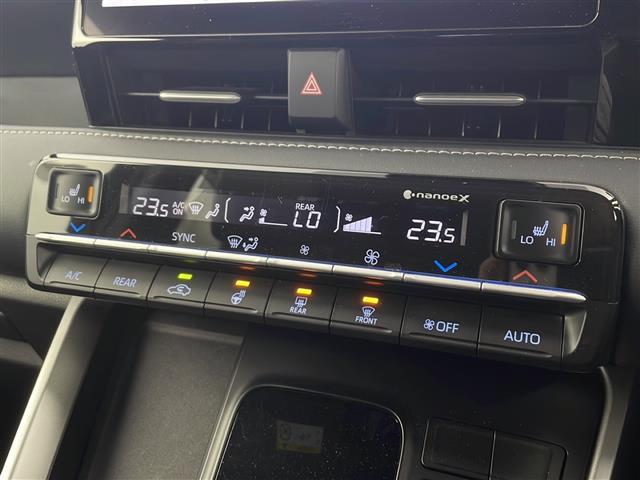 ノア ハイブリッドS-Z 純正10.5インチナビ/フルセグ/CDDVDキット/HDMI/バックカメラ/快適利便high/AC100V/トヨタセーフティセンス/PCS/ACC/両側電動スライドドア/ETC2.0/パワーバックドア(6枚目)