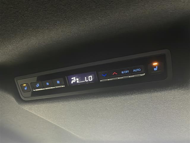 ノア ハイブリッドS-Z 純正10.5インチナビ/フルセグ/CDDVDキット/HDMI/バックカメラ/快適利便high/AC100V/トヨタセーフティセンス/PCS/ACC/両側電動スライドドア/ETC2.0/パワーバックドア(25枚目)