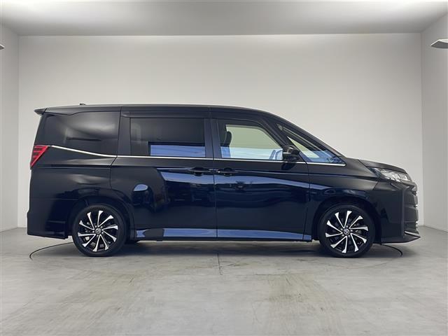 ノア ハイブリッドS-Z 純正10.5インチナビ/フルセグ/CDDVDキット/HDMI/バックカメラ/快適利便high/AC100V/トヨタセーフティセンス/PCS/ACC/両側電動スライドドア/ETC2.0/パワーバックドア(37枚目)