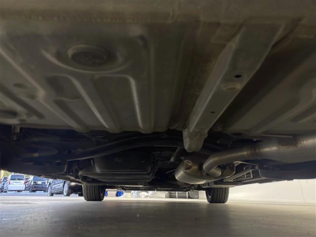 ノア ハイブリッドS-Z 純正10.5インチナビ/フルセグ/CDDVDキット/HDMI/バックカメラ/快適利便high/AC100V/トヨタセーフティセンス/PCS/ACC/両側電動スライドドア/ETC2.0/パワーバックドア(40枚目)