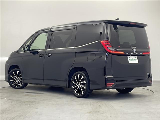 ノア ハイブリッドS-Z 純正10.5インチナビ/フルセグ/CDDVDキット/HDMI/バックカメラ/快適利便high/AC100V/トヨタセーフティセンス/PCS/ACC/両側電動スライドドア/ETC2.0/パワーバックドア(43枚目)