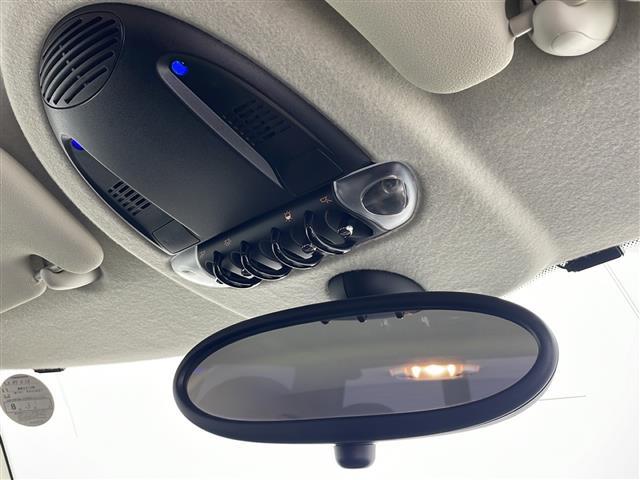 MINI クーパーS クラブマン カロッツェリアHDDナビ CD 地デジ ワンオーナー パドルシフト MTモード付AT ETC 電動格納ミラー 革巻きステアリング ハーフレザーシート プッシュスタート HIDヘッドライト(14枚目)