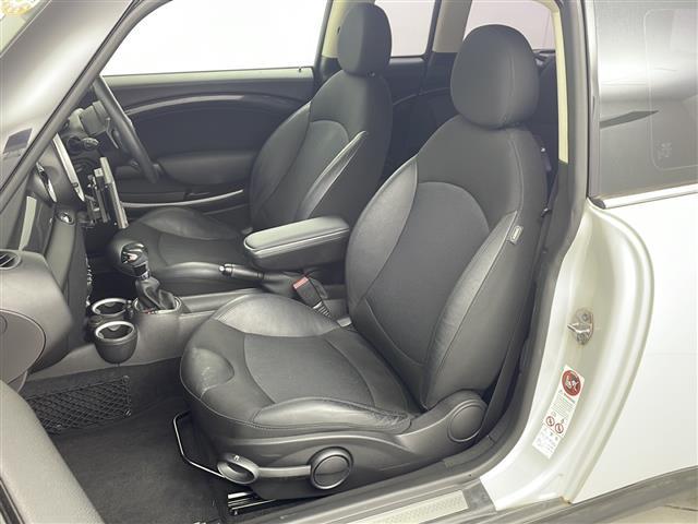 MINI クーパーS クラブマン カロッツェリアHDDナビ CD 地デジ ワンオーナー パドルシフト MTモード付AT ETC 電動格納ミラー 革巻きステアリング ハーフレザーシート プッシュスタート HIDヘッドライト(21枚目)