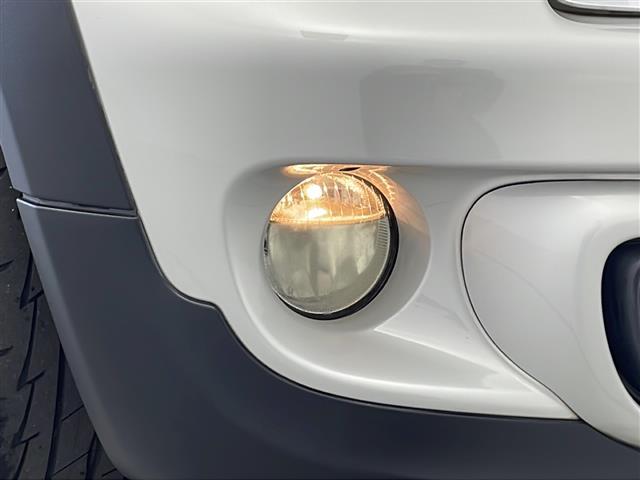 MINI クーパーS クラブマン カロッツェリアHDDナビ CD 地デジ ワンオーナー パドルシフト MTモード付AT ETC 電動格納ミラー 革巻きステアリング ハーフレザーシート プッシュスタート HIDヘッドライト(27枚目)