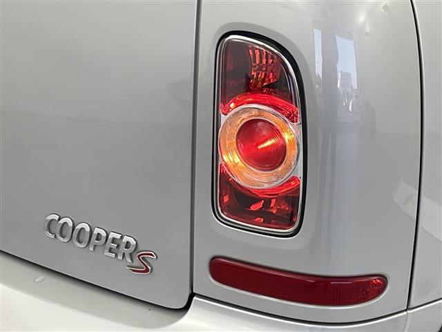 MINI クーパーS クラブマン カロッツェリアHDDナビ CD 地デジ ワンオーナー パドルシフト MTモード付AT ETC 電動格納ミラー 革巻きステアリング ハーフレザーシート プッシュスタート HIDヘッドライト(29枚目)
