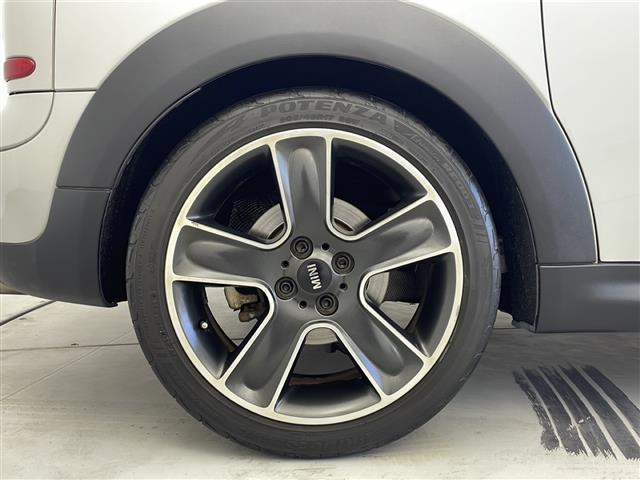 MINI クーパーS クラブマン カロッツェリアHDDナビ CD 地デジ ワンオーナー パドルシフト MTモード付AT ETC 電動格納ミラー 革巻きステアリング ハーフレザーシート プッシュスタート HIDヘッドライト(39枚目)