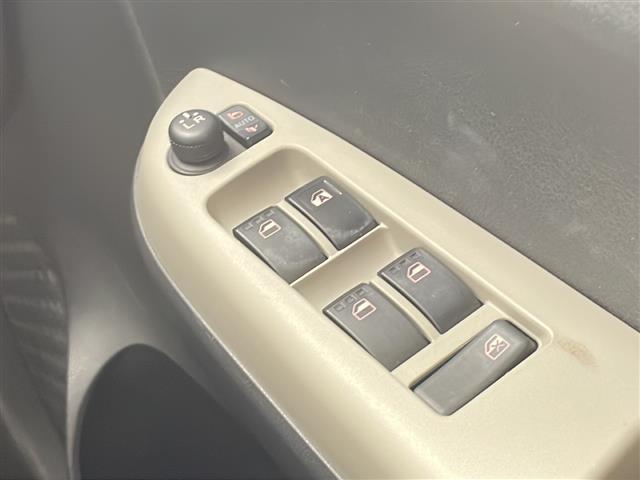 パッソ モーダ　Ｇパッケージ　純正ディーラーオプションナビ（ＡＭ／ＦＭ／ＣＤ／ＳＤ／ＢＴ／フルセグ）　ドライブレコーダー　ＥＴＣ　シートヒーター　トヨタセーフティセンス（ＰＣＳ／ＡＨＢ／クリアランスソナー）　アイドリングストップ（22枚目）