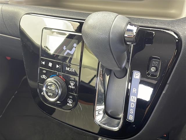 パッソ モーダ　Ｇパッケージ　純正ディーラーオプションナビ（ＡＭ／ＦＭ／ＣＤ／ＳＤ／ＢＴ／フルセグ）　ドライブレコーダー　ＥＴＣ　シートヒーター　トヨタセーフティセンス（ＰＣＳ／ＡＨＢ／クリアランスソナー）　アイドリングストップ（25枚目）