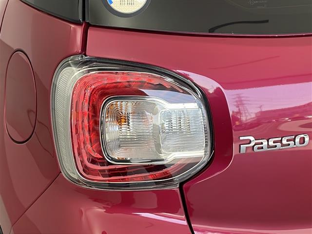 パッソ モーダ　Ｇパッケージ　純正ディーラーオプションナビ（ＡＭ／ＦＭ／ＣＤ／ＳＤ／ＢＴ／フルセグ）　ドライブレコーダー　ＥＴＣ　シートヒーター　トヨタセーフティセンス（ＰＣＳ／ＡＨＢ／クリアランスソナー）　アイドリングストップ（39枚目）