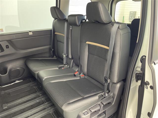 セレナ ハイウェイスターV 純正ナビ 後席専用モニター 両側パワースライドドア アラウンドビューモニター インテリジェントルームミラー ワイヤレス充電 プロパイロット フルセグTV ブルートゥース ETC2.0 スペアキー(22枚目)