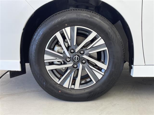 セレナ ハイウェイスターV 純正ナビ 後席専用モニター 両側パワースライドドア アラウンドビューモニター インテリジェントルームミラー ワイヤレス充電 プロパイロット フルセグTV ブルートゥース ETC2.0 スペアキー(39枚目)