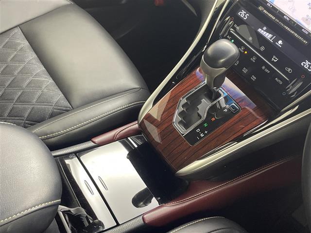 ハリアー プレミアム 1オーナー 純正ナビ バックカメラ フルセグTV ブルートゥース ハーフレザーシート D席パワーシート AC100V100Wコンセント 純正フロアマット パワーバックドア クルーズコントロール 保証書(12枚目)