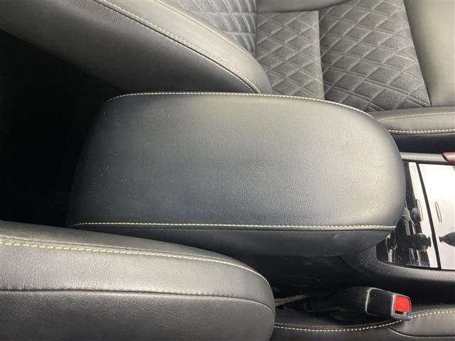 ハリアー プレミアム 1オーナー 純正ナビ バックカメラ フルセグTV ブルートゥース ハーフレザーシート D席パワーシート AC100V100Wコンセント 純正フロアマット パワーバックドア クルーズコントロール 保証書(37枚目)