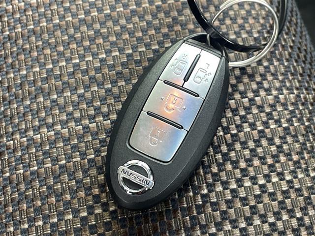 セレナ ハイウェイスターS-HVアドバンスドセーフティパック 純正8型ナビ フリップダウンモニター フルセグTV アラウンドビューモニター ETC 両側パワースライドドア クルーズコントロール LEDヘッドライト レーンキープアシスト シートバックテーブル(15枚目)