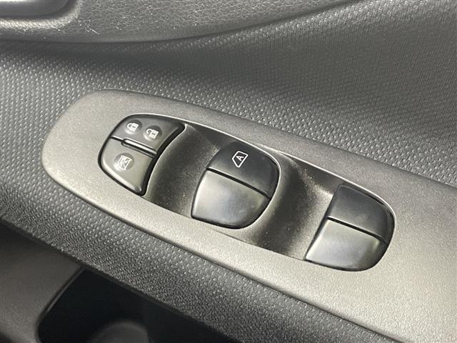 セレナ ハイウェイスターS-HVアドバンスドセーフティパック 純正8型ナビ フリップダウンモニター フルセグTV アラウンドビューモニター ETC 両側パワースライドドア クルーズコントロール LEDヘッドライト レーンキープアシスト シートバックテーブル(21枚目)