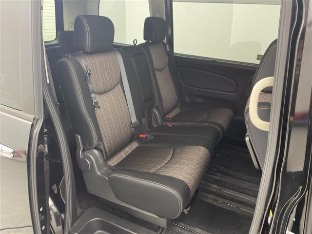 セレナ ハイウェイスターS-HVアドバンスドセーフティパック 純正8型ナビ フリップダウンモニター フルセグTV アラウンドビューモニター ETC 両側パワースライドドア クルーズコントロール LEDヘッドライト レーンキープアシスト シートバックテーブル(22枚目)