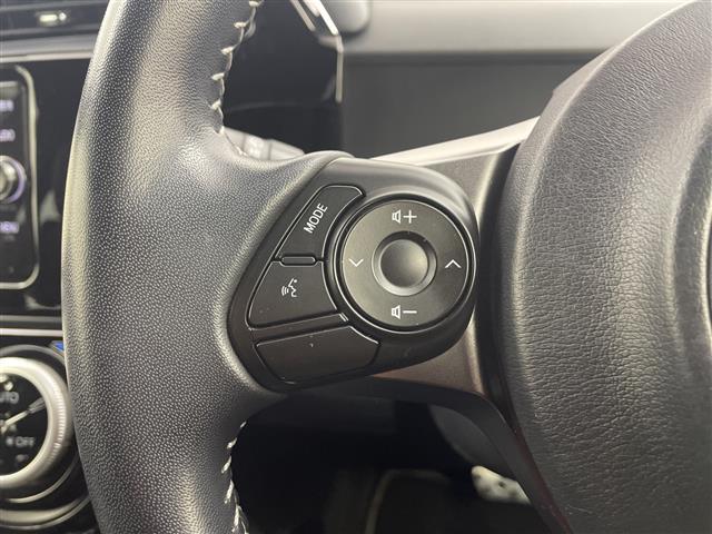 アクア Ｇ　ＧＲスポーツ・１７インチパッケージ　／純正ナビ　／ＣＤ　ＤＶＤ　ＢＴ　ＳＤ　フルセグＴＶ　／バックカメラ　／クルーズコントロール　／純正エアロ　／純正１７インチＡＷ　／レーンキープアシスト／ハーフレザーシート／前後ドラレコ（9枚目）