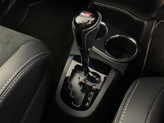 アクア Ｇ　ＧＲスポーツ・１７インチパッケージ　／純正ナビ　／ＣＤ　ＤＶＤ　ＢＴ　ＳＤ　フルセグＴＶ　／バックカメラ　／クルーズコントロール　／純正エアロ　／純正１７インチＡＷ　／レーンキープアシスト／ハーフレザーシート／前後ドラレコ（30枚目）